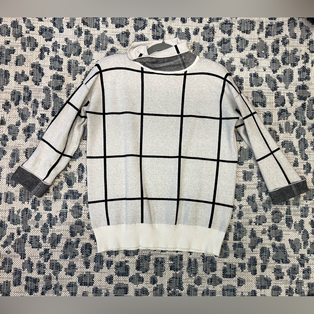 Mazik Sweater